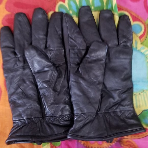 🌲SALE!!🌲 Thinsulate Leather Gloves - Picture 2 of 10